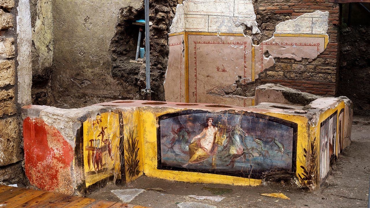 Pompeii snack bar