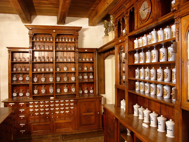muzeul_farmacie_1